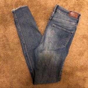 Hollister ultra high rise super skinny jeans